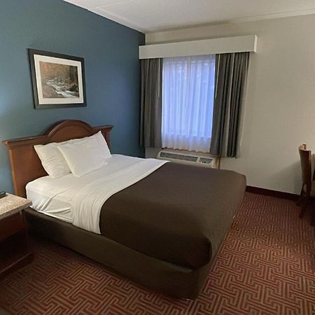Clarion Inn I-94 Near Expo Center Kalamazoo Zewnętrze zdjęcie